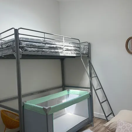 La Petite Forge, Air Conditioning, Jacuzzi & Medoc Vineyards Holiday home *